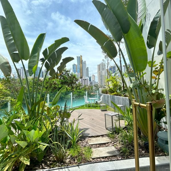 Wanders & Yoo. Proyecto de lujo con diseño de interiores por Marcel Wanders, ubicado en área céntrica con vistas al mar y la ciudad. NL REALTY & LEGAL SERVICES, Panamá. Real State.
