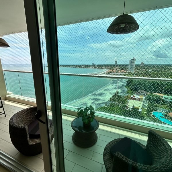 panama playa apartamento